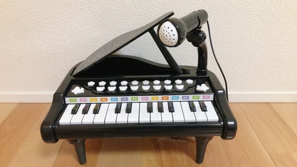 TOYBOXピアノ玩具